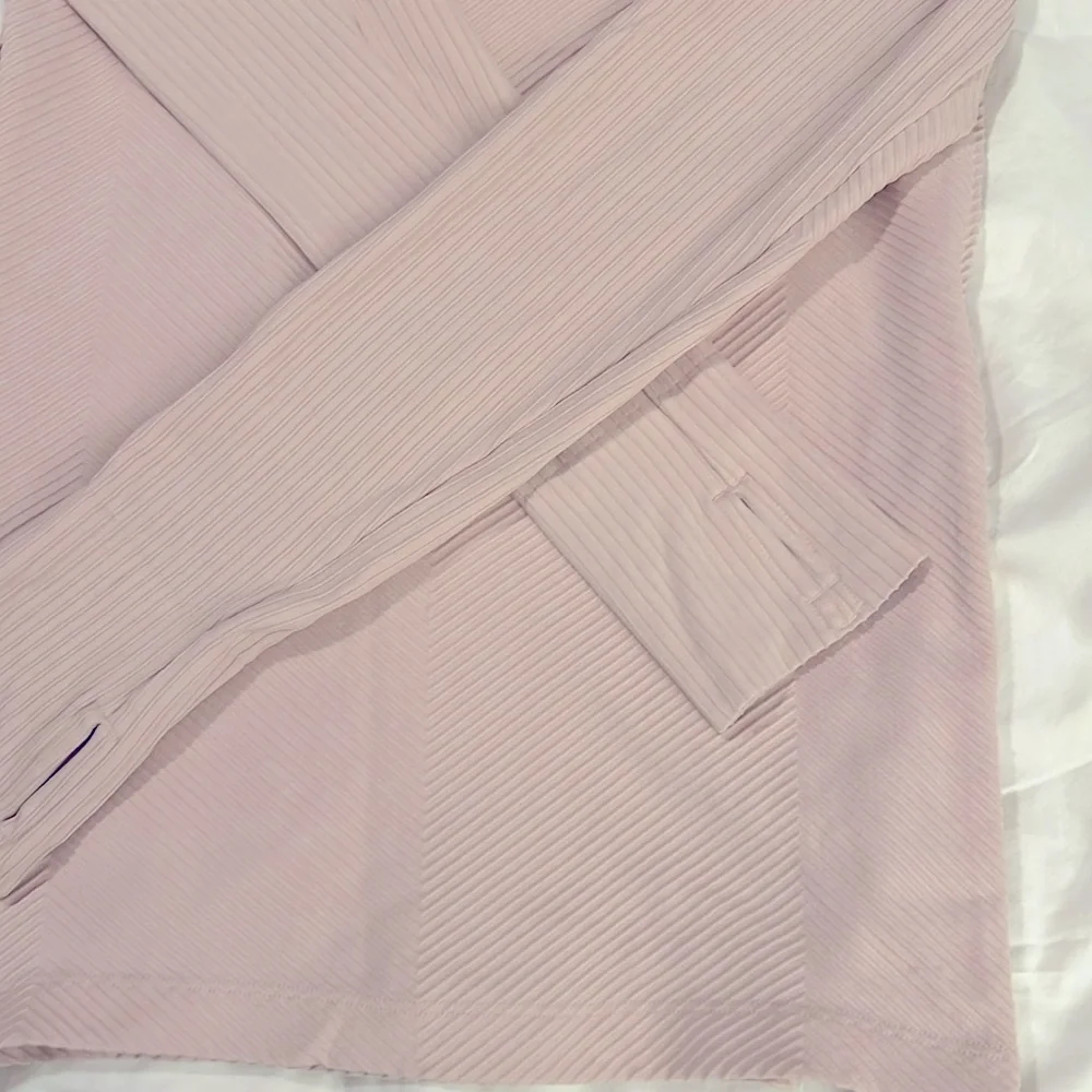 Athleta Ribbed Compression Long Sleeve Workout Top Size Medium - Picture 3 of 3